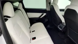 Tesla Model Y 2022 AWD Performance 4dr Crossover