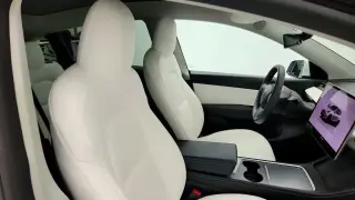 Tesla Model Y 2022 AWD Performance 4dr Crossover