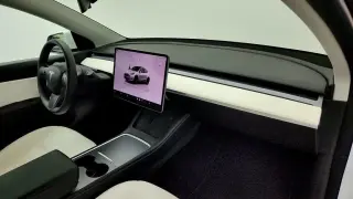 Tesla Model Y 2022 AWD Performance 4dr Crossover