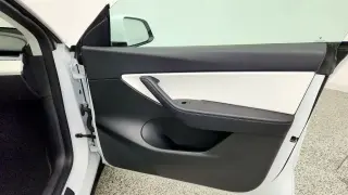 Tesla Model Y 2022 AWD Performance 4dr Crossover