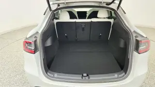 Tesla Model Y 2022 AWD Performance 4dr Crossover