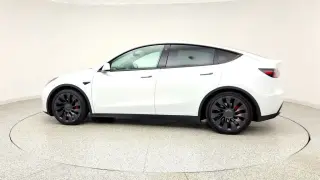 Tesla Model Y 2022 AWD Performance 4dr Crossover