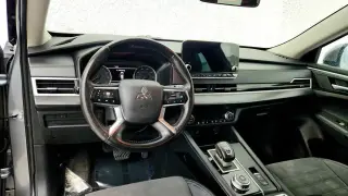 Mitsubishi Outlander 2023 AWD ES 4dr SUV