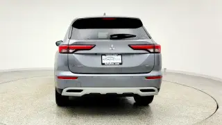 Mitsubishi Outlander 2023 AWD ES 4dr SUV