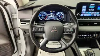 Mitsubishi Outlander 2023 SE 4dr SUV