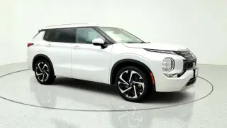 Mitsubishi Outlander 2023 SE 4dr SUV