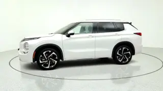 Mitsubishi Outlander 2023 SE 4dr SUV