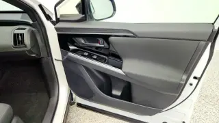 Subaru Solterra 2024 AWD Premium 4dr Crossover