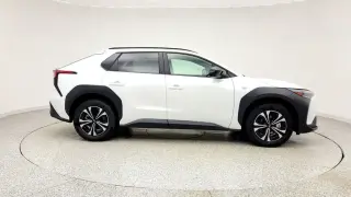 Subaru Solterra 2024 AWD Premium 4dr Crossover