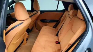 Lexus RZ 450e 2023 AWD Premium 4dr Crossover w/18 Inch Wheels