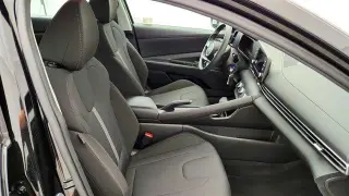 Hyundai ELANTRA 2025 SE 4dr Sedan