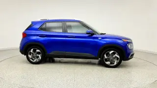 Hyundai VENUE 2023 SEL 4dr Crossover