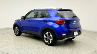 Hyundai VENUE 2023 SEL 4dr Crossover