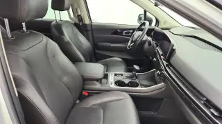 Kia Carnival 2025 SX 4dr Mini-Van