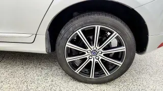Volvo XC60 2016 AWD T6 Drive-E 4dr SUV