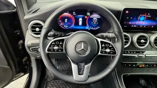 Mercedes-Benz GLC 2022 GLC 300 4dr SUV