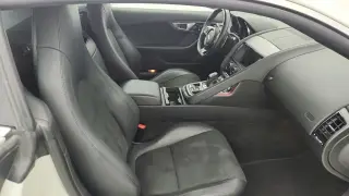 Jaguar F-TYPE 2016 S 2dr Coupe 8A