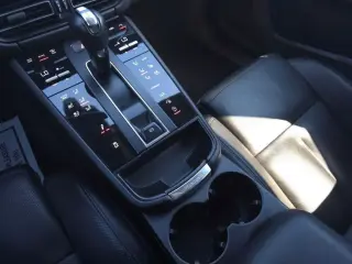 Porsche Macan 2023 AWD T 4dr SUV