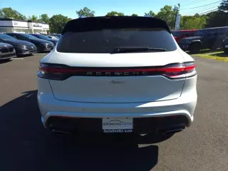 Porsche Macan 2023 AWD T 4dr SUV
