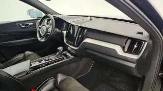 Volvo XC60 2018 AWD T6 R-Design 4dr SUV