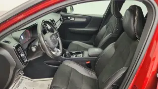 Volvo XC40 2019 AWD T5 Momentum 4dr SUV