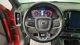 Volvo XC40 2019 AWD T5 Momentum 4dr SUV