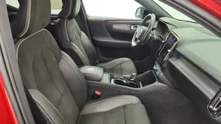 Volvo XC40 2019 AWD T5 Momentum 4dr SUV