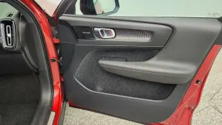 Volvo XC40 2019 AWD T5 Momentum 4dr SUV