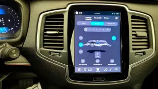 Volvo XC90 2024 AWD B5 Core Bright Theme 4dr SUV