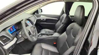 Volvo XC90 2024 AWD B5 Core Bright Theme 4dr SUV