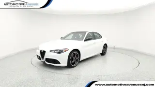 Alfa Romeo Giulia 2025 AWD 4dr Sedan