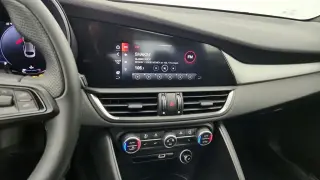 Alfa Romeo Giulia 2025 AWD 4dr Sedan