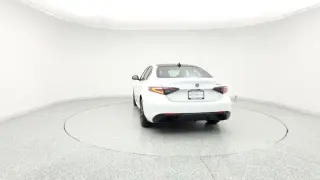 Alfa Romeo Giulia 2025 AWD 4dr Sedan