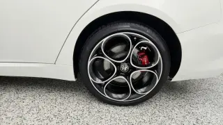 Alfa Romeo Giulia 2025 AWD 4dr Sedan