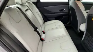 Hyundai ELANTRA Hybrid 2023 Limited 4dr Sedan