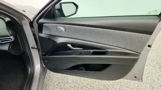 Hyundai ELANTRA Hybrid 2023 Limited 4dr Sedan