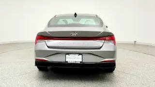 Hyundai ELANTRA Hybrid 2023 Limited 4dr Sedan