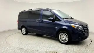 Mercedes-Benz Metris 2021 Passenger 3dr Mini-Van