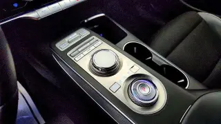Genesis GV70 2023 AWD 2.5T Standard 4dr SUV
