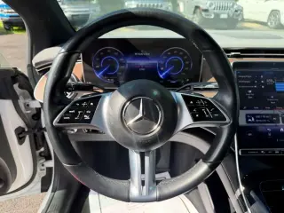 Mercedes-Benz EQE 2023 AWD EQE 350 4MATIC 4dr Sedan