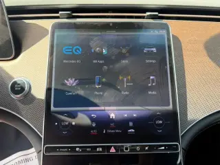 Mercedes-Benz EQE 2023 AWD EQE 350 4MATIC 4dr Sedan