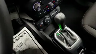 Jeep Renegade 2020 4x4 Latitude 4dr SUV