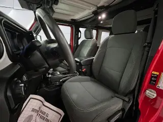 Jeep Wrangler 2024 4x4 Sport 4dr SUV