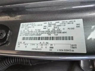 Ford F-150 2023 4x2 XL 4dr SuperCrew 5.5 ft. SB
