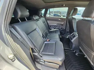 Volkswagen Atlas Cross Sport 2021 V6 SE R-Line 4dr SUV w/Technology