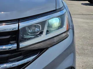Volkswagen Atlas Cross Sport 2021 V6 SE R-Line 4dr SUV w/Technology