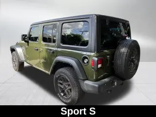 Jeep Wrangler 2024 4x4 Sport 4dr SUV