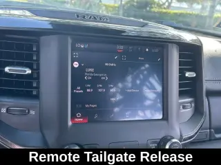 Ram 1500 2022 4x2 Laramie 4dr Crew Cab 5.6 ft. SB Pickup