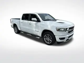 Ram 1500 2022 4x2 Laramie 4dr Crew Cab 5.6 ft. SB Pickup