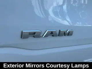 Ram 1500 2022 4x2 Laramie 4dr Crew Cab 5.6 ft. SB Pickup